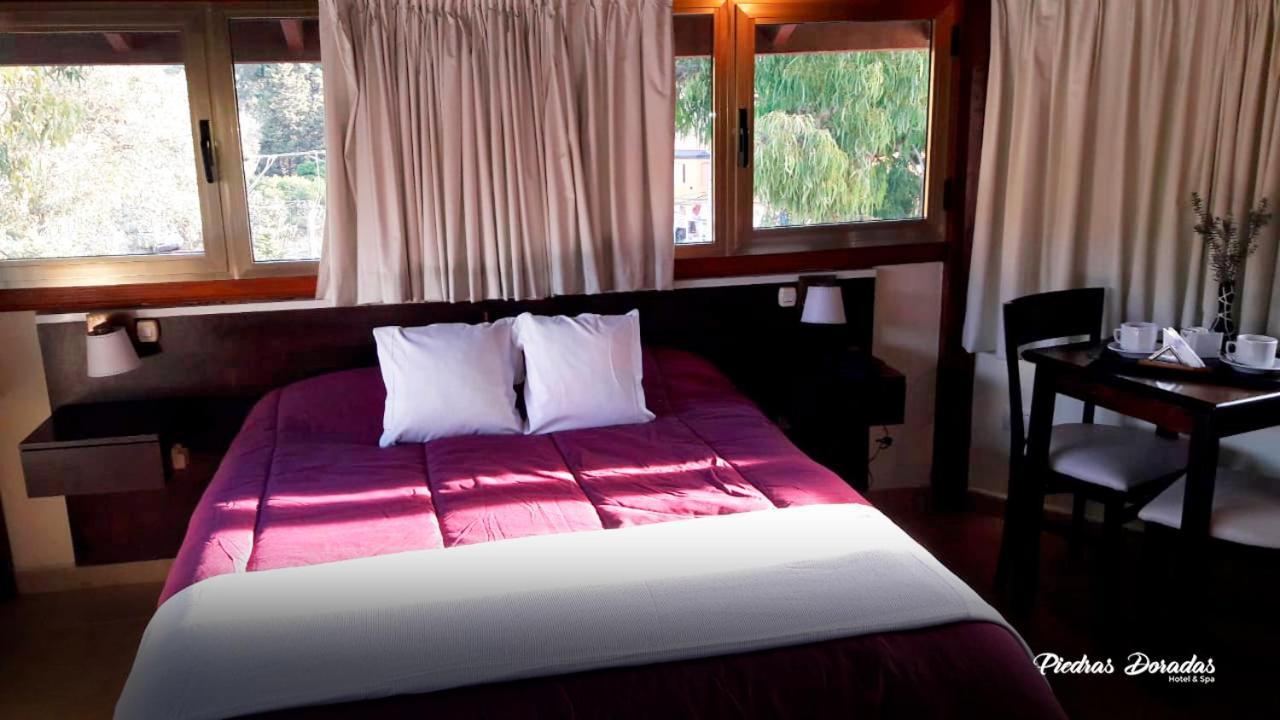 Hotel Piedras Doradas Y